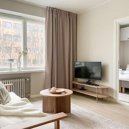 Central 1Br Next To The Park Helsínquia Exterior foto